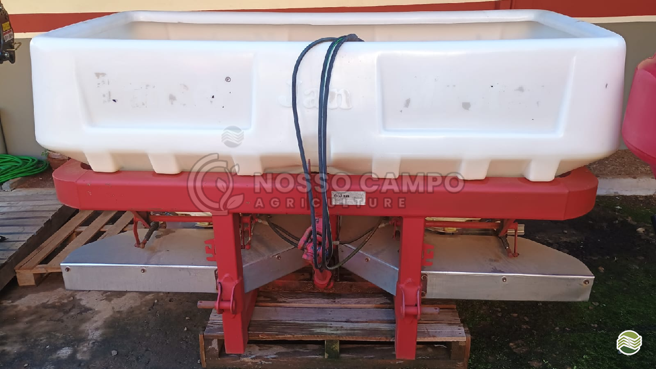 IMPLEMENTOS AGRICOLAS DISTRIBUIDOR FERTILIZANTES E SEMENTES DISCO Nosso Campo Agriculture - Mahindra - Matriz ARAPOTI PARANÁ PR